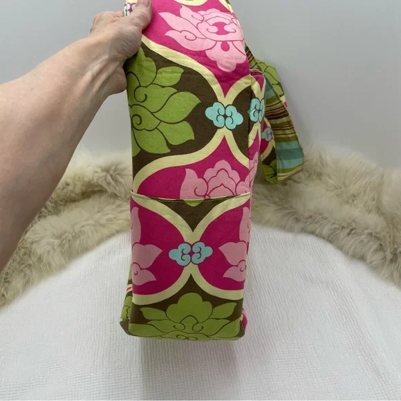 K&Company Amy Butler Large Tote - Picture 5 of 14